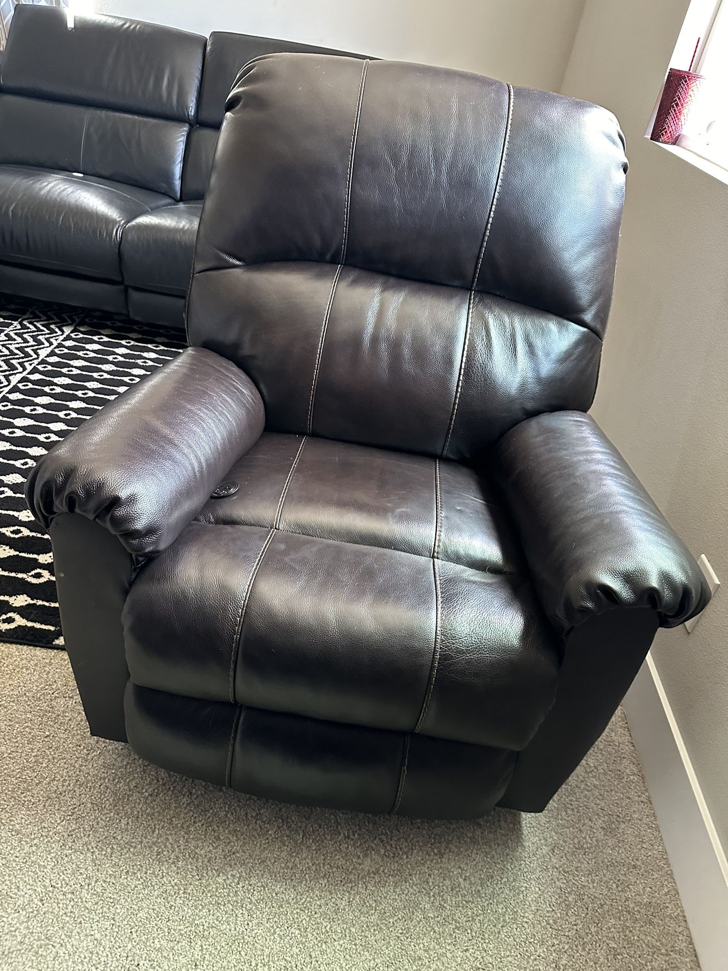 Leather recliner 