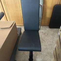 Weight bench