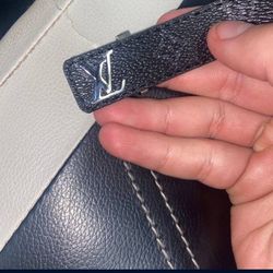 LV Slim Bracelet Black