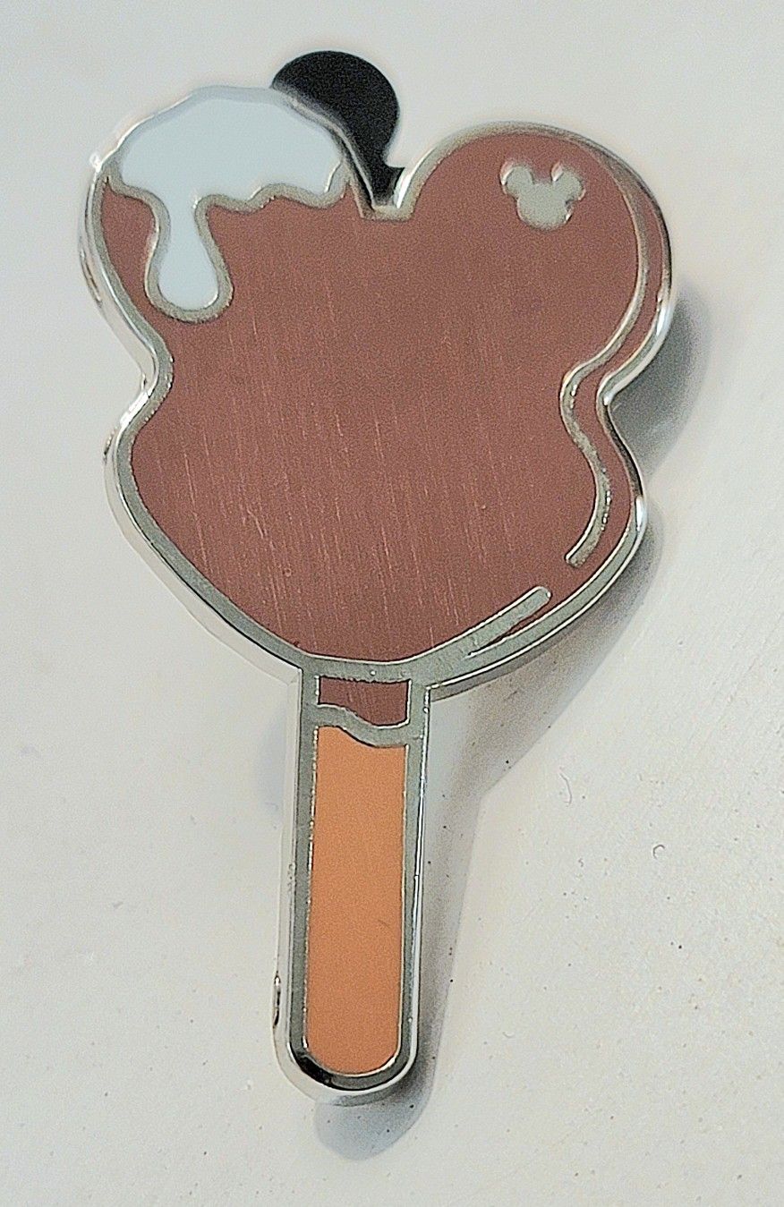 2018 Mickey Disney Park Food Collection Ice Cream Popsicle Trading Pin