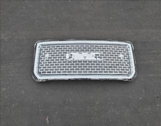 2014 and 2015 Gmc Sierra Grille Parilla