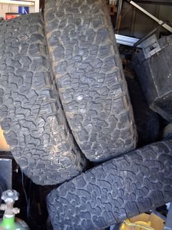 Set of 4 used tires
