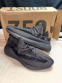 Men Shoes Size 8.5