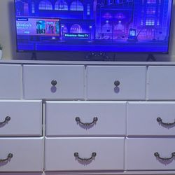 Vintage Dresser 