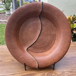 Decorative Clay Dish Beautifully Addition To Outdoor Área