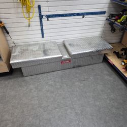 DeeZee Truck Tool Box