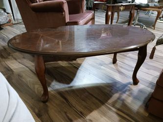 Vintage Queen Anne style Coffee Table & 3 matching ends tables