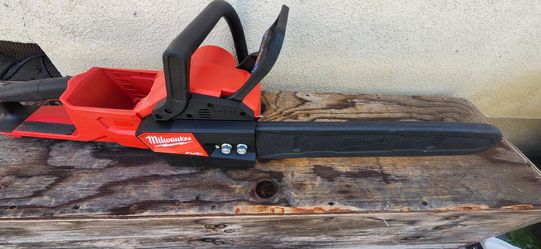 Milwaukee motosierra Fuel M18 Tool