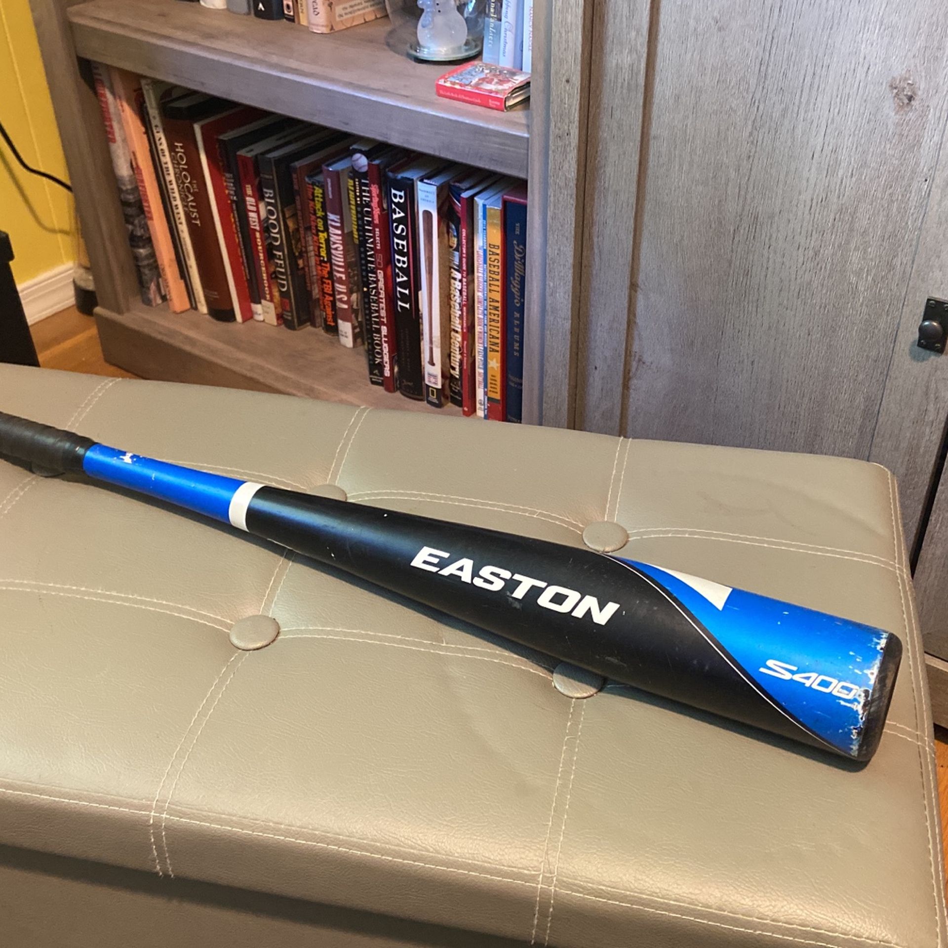 Easton S400 31”23oz ( Drop8) USSSA Baseball Bat