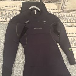 Patagonia Woman’s Wet suit 