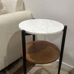End table