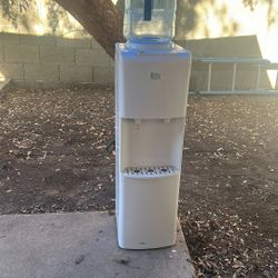 Water Dispenser 