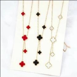 Clover Pendant Necklace – Multiple Colors Available