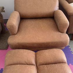 Single Sofa Moving Sell