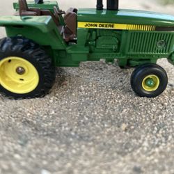 2018 john Deere 3025e 4wd Tractor