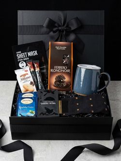 Men’s Grooming and Self-Care Gift Box with Tea and Mug