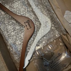 Bridal Hangers - Bride & Groom 