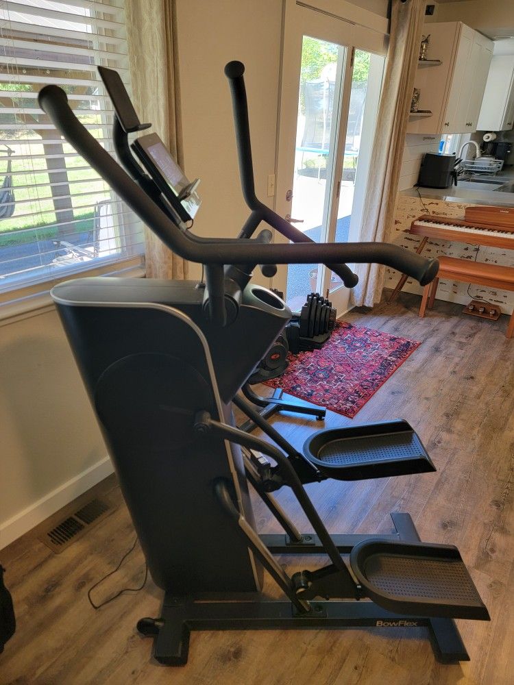 BowFlex Elliptical - Max Trainer SE