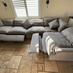 Couch (modular) With 3 Recliners