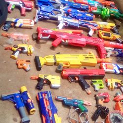 NERF Blaster Collection (LOT)
