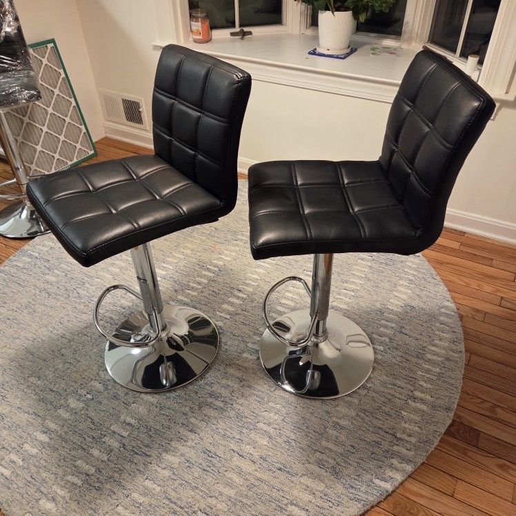 Adjustable Bar Stool