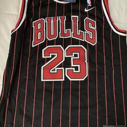 Nike Jordan Jersey Size Large 