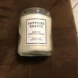 Bath And Body Works - Sapphire Quartz Single Wick Candle