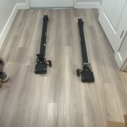 2 Roof Bike racks with attachments