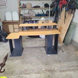 Free Desk!