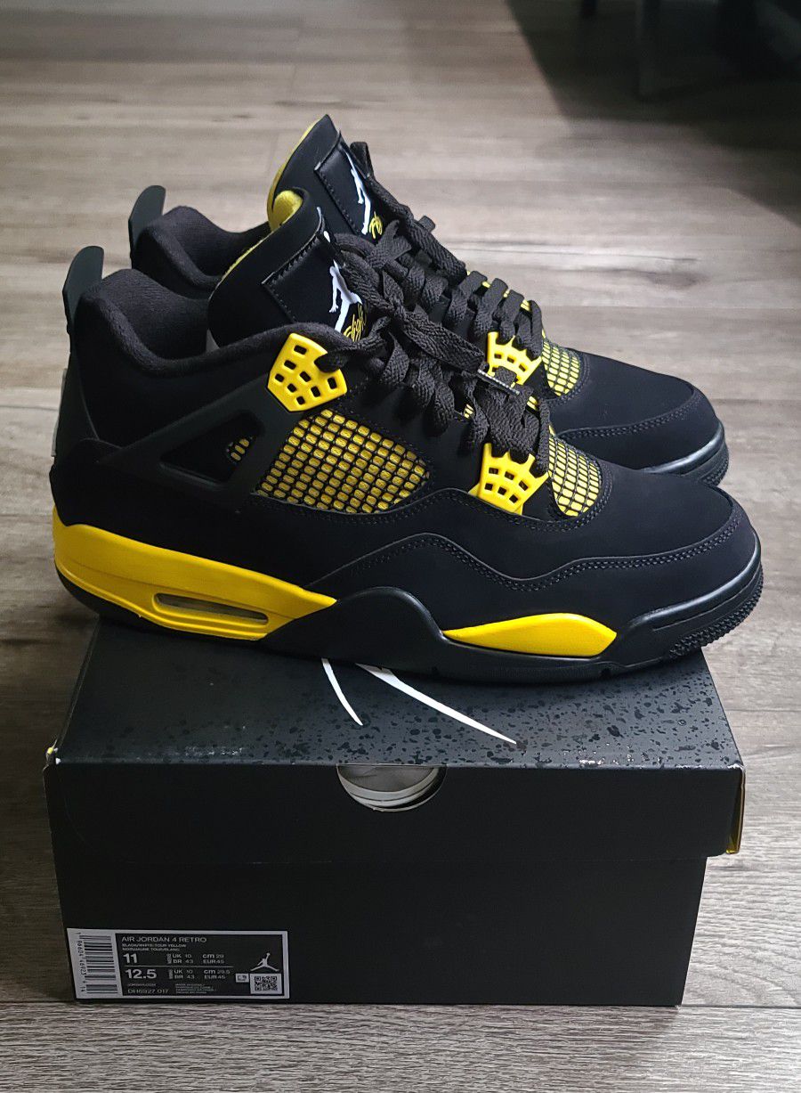 Thunder Jordan 4 Size 11