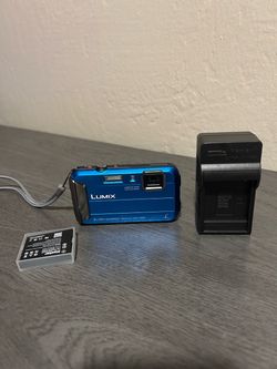 Panasonic LUMIX Dmc-TS30 Waterproof Digicam Blue Digital Camera USED