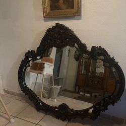 Vintage mirror ( goth style)