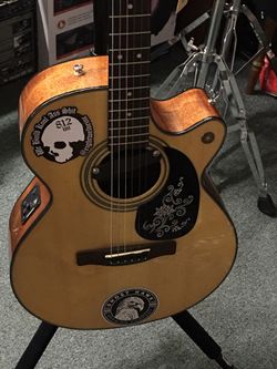 Fender acoustic electric