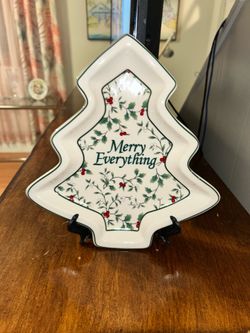 Pfaltzgraff Winterberry christmas platter