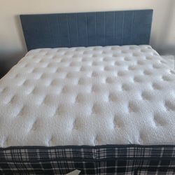 King Sized Bed With Adjustable Frame