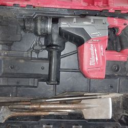 Milwaukee M18 FUEL 18V Lithium-Ion Brushless Cordless 1-9/16 in. SDS-MAX Rotary Hammer
