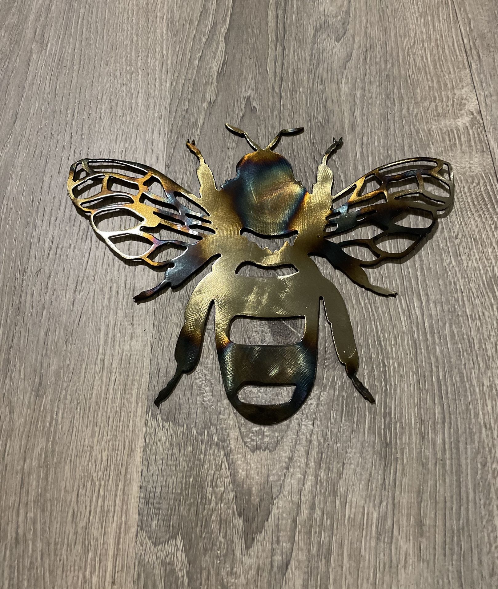 Metal Bee Wall Decor 