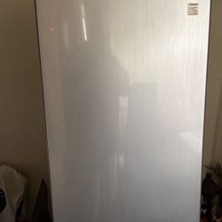 Kenmore Mini Fridge 