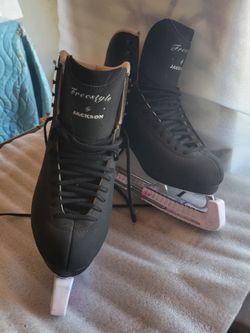 Jackson "Freestyle" Ice Skates, Men's black size 11, LIKE NEW,(used once for 1/2 hr) priced to go $50.