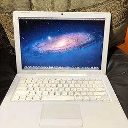 MacBook 13 inch