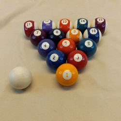 Billiard Balls For Crafters To Repurpose. Damaged.  Complete Set Of 16 With Box
