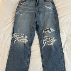 American eagle mom jeans Size 12
