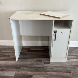 Kids Desk 