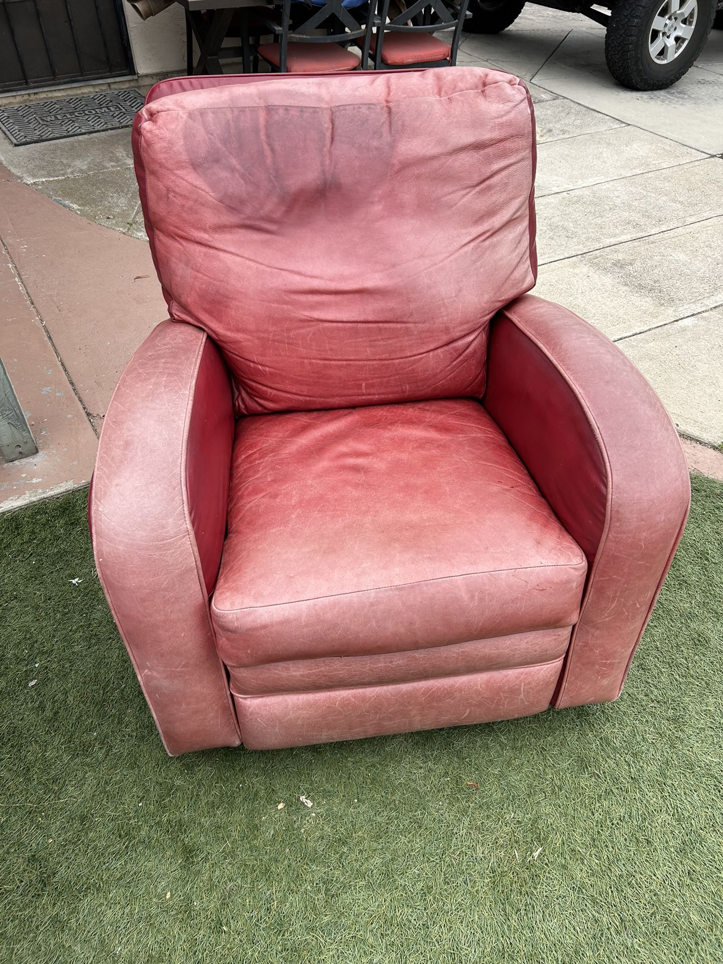 Reclining Chairs