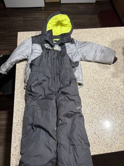 Snow Outfit 4T