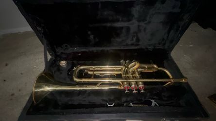 Gold brass trumpet