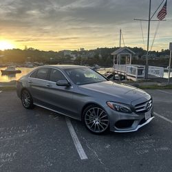 2016 Mercedes-Benz C300