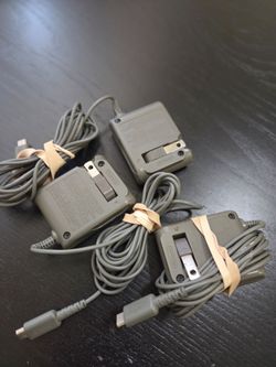OEM NINTENDO DS LITE CHARGER $10 EACH