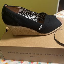 Toms Wedges 9.5 