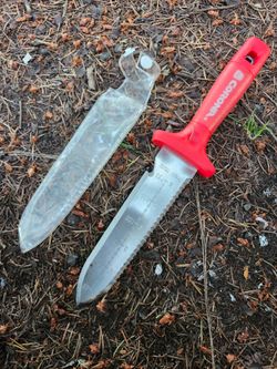 Corona Hori Hori Knife - transplanting/digging tool